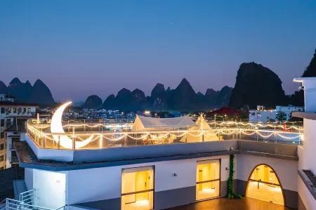 Borrman Hotel (Yangshuo West Street Lijiang Branch)