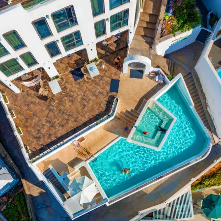 Jidong Yizhan·Seaside Light Luxury Sea View Pool Holiday Beauty Su (Shengsi Island East Cliffs Shop)