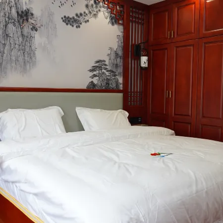 Baili Dujuan Somayue Su B&B