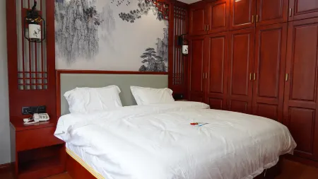 Baili Dujuan Somayue Su B&B Отели рядом с достопримечательностью «Shiniu Tourism Town»