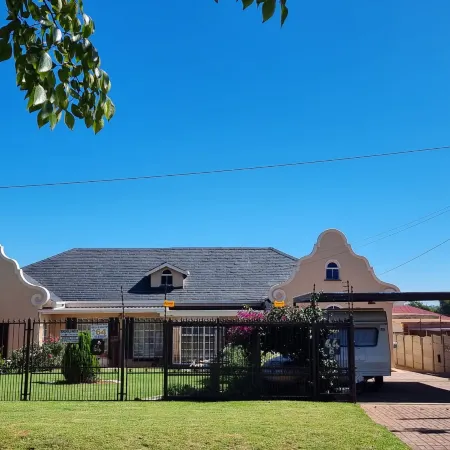 Danrit Guesthouse - Uncapped Wifi