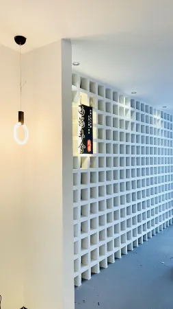 Xihai Banshe Homestay