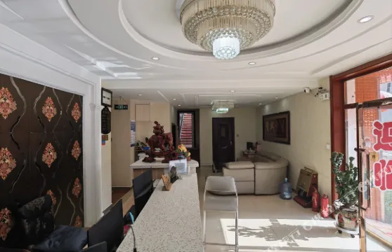 卓資富生商務賓館