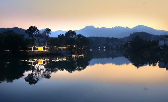 Yangshan 100 mu Courtyard Homestay