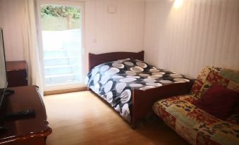 Rooms near Paris (20mn to Paris)