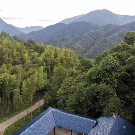Shennonggu Yiqing Xigu Inn