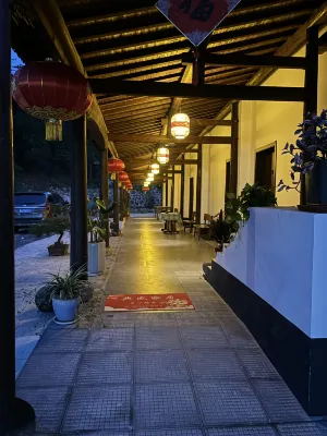 Hongding Hotel - Pet friendly