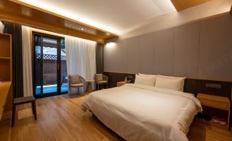 Wangwu Mountain Shifang Youth Hostel