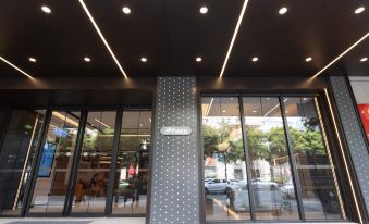Homeinn Plus Chengdu Chunxi Road Taikoo Li store