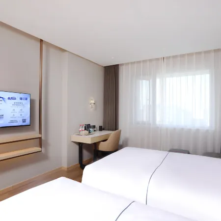 Magnotel Hotel (Anqing Huaining County Government)
