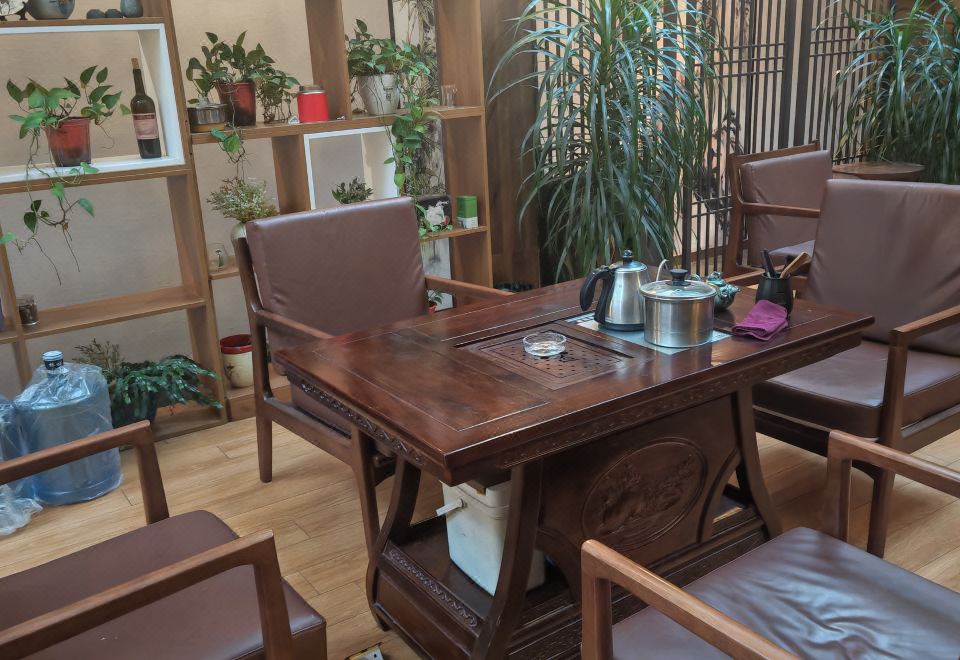 3. 이위안 박스 레..