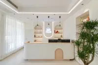 Shijiudu Homestay Hotels in Huguan