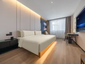 Atour Hotel Shijiazhuang Wanli Temple Pedestrian Street Xinbai Square