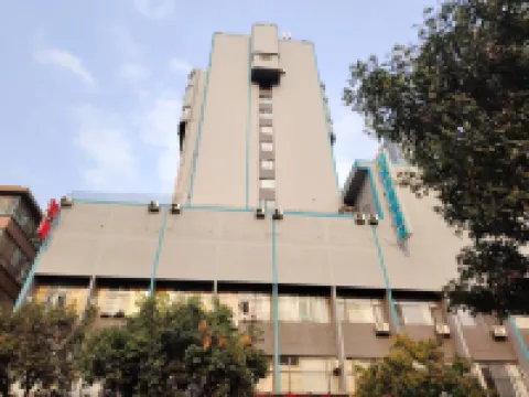 Yunjin Smart Cinema Hotel Hotels near Nanning Train Station