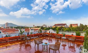 Urba Hotel (Xiamen Jimei School Village Sea Bike Lane Store)