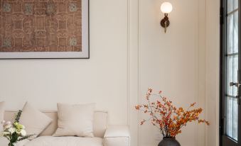 Anji Whispering Peaks French Auberge