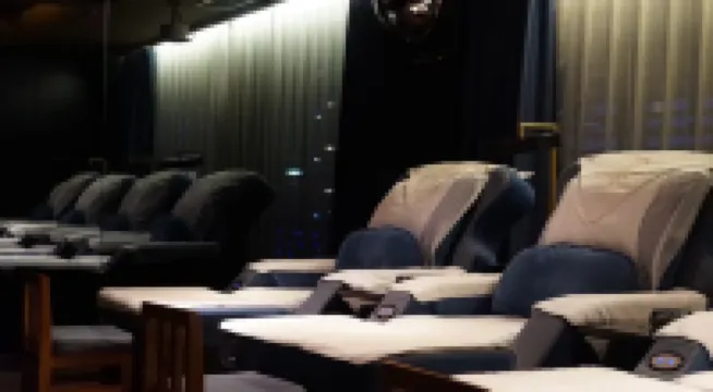 Jieyang Fengjiang E-sports Hotel