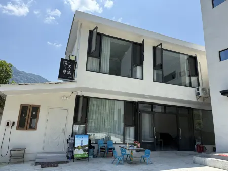 Wenchuan Yuzixi Homestay Отели рядом с достопримечательностью «Baihua Bridge Relic Site»