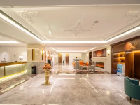 Vienna International Hotel (Xilinhot Municipal Government Xilin Square Branch)