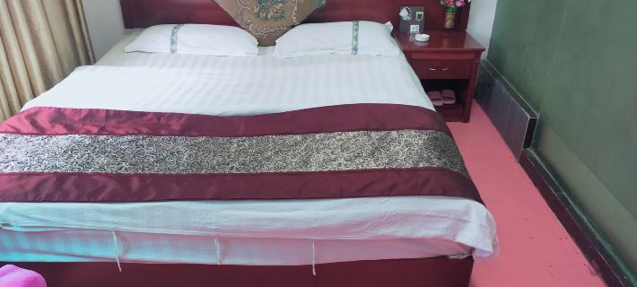 Lushui Fenghua Xueyue Hotel Hotels in Lushui