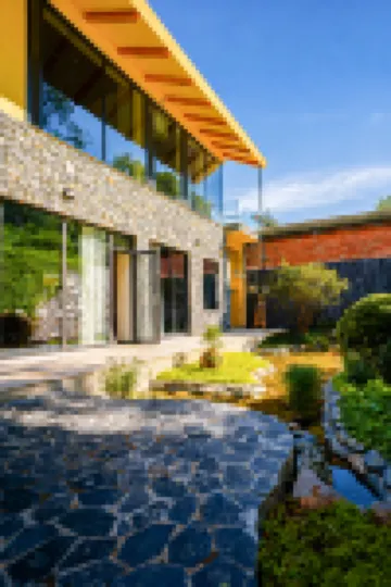 Luming Mountain Lodge