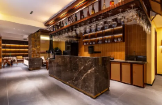 MiLO Hearth米羅設計民宿(張家界天門山索道店) - 溫泉