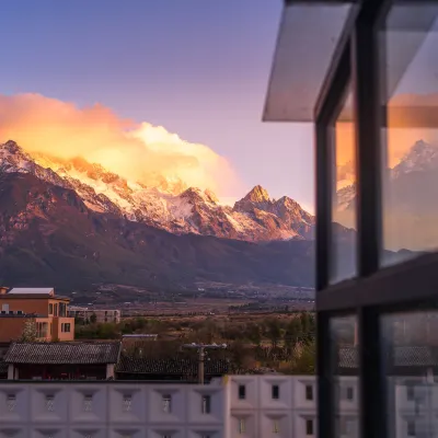 Lijiang Yushanyuni Snow Mountain View Boutique Hotel Hotels near Snow Mountain Canyon Park