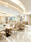 Vienna Hotel (Luchuan High-speed Railway Station) - parkir