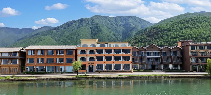 Yuehu Yujing (Lugu Lake Scenic Area Daluoshui) Các khách sạn ở Ninh Lạng
