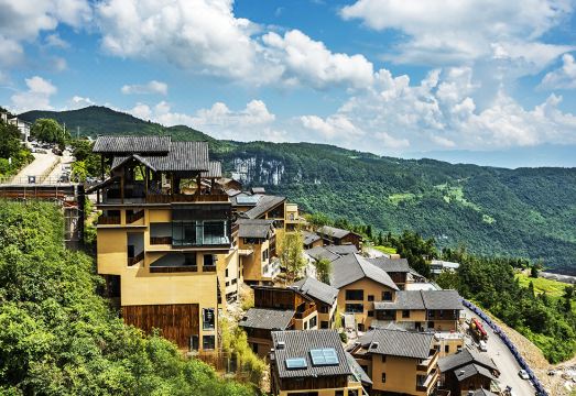 Lanba Cangjie Hotel over view