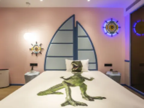 อโทร์ โฮเทล หนิงโป เทียนอี้ พลาซ่า โรงแรมในหนิงป่อ