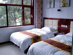 Tuoliang Yingke Song Homestay