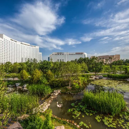 Beijing Continental Grand Hotel Отели рядом с достопримечательностью «Станция Olympic Green»