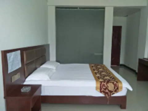 Mengla Xinzhu Tea Horse Inn