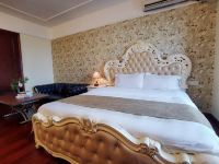 BEST国际公寓酒店(惠州佳兆业情侣主题店) - 美式轻奢大床房