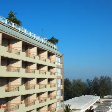 Long Beach Cha-Am Hotel