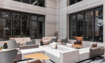 Rezen Longuu Hotel