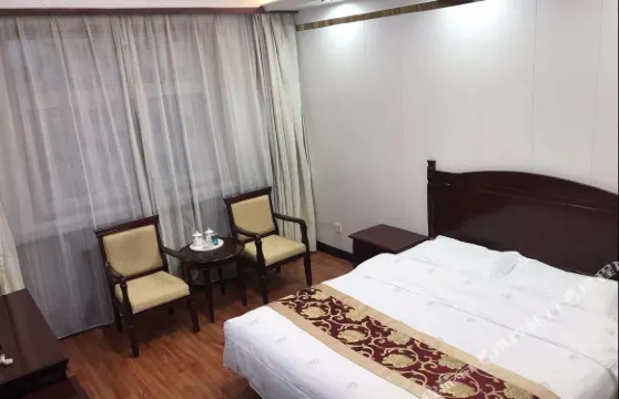 岐山關中大酒店