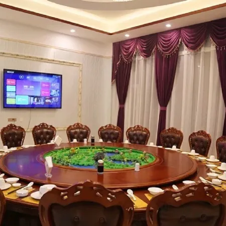 Xingxian Dongjiang Business Hotel