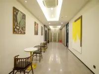漢庭飯店（鄭州中原萬達汝河路店） 桐槐附近的飯店