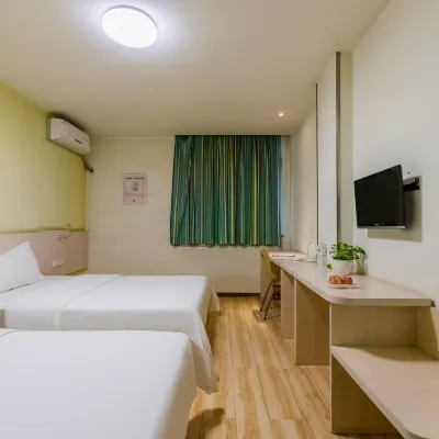7Days Inn Chain Hotel (Xingtai Yucai South Road) Hoteles cerca de Xingtai Gymnasium