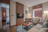 Puyue Phoenix Hotel (Hongqiao Store, Fenghuang Ancient Town)