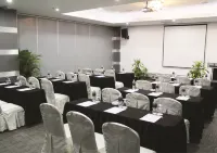 Symphony Suites Hotel