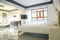 Shiyi Hotel (Jiansanjiang Station) - balcony