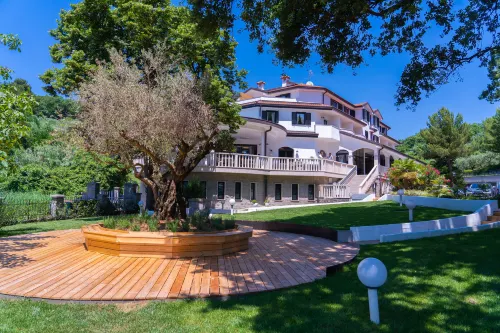 Rezidenca Ortus Hotels in Koper