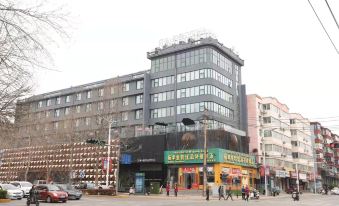 Lanting Baiyue Hotel (Sanmenxia municipal government store)