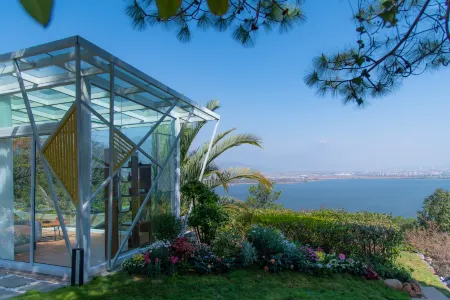 Lijiang Shanhai Villa Resort Hotel Отели рядом с достопримечательностью «Wenbi Reservoir»