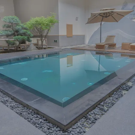 Maitreya Chizhiquan Hot Spring Hotel (Maitreya Honghe Water Township)