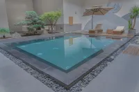 Maitreya Chizhiquan Hot Spring Hotel (Maitreya Honghe Water Township) - Romantic