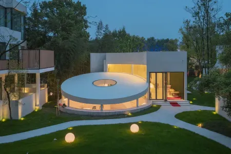 Momentus Villa Отели рядом с достопримечательностью «Jingdezhen Ceramics University (Xinchang Campus)»